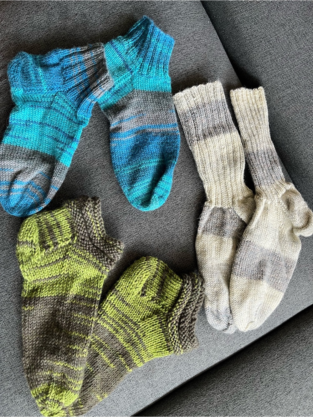 NEW 3 pairs hand-knit socks real wool warm soft NWOT unisex fits most